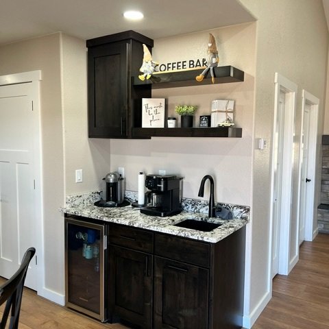Kitchen_Coffee Bar_Laundry – Persia Pearl Granite with an eased edge profile (4)